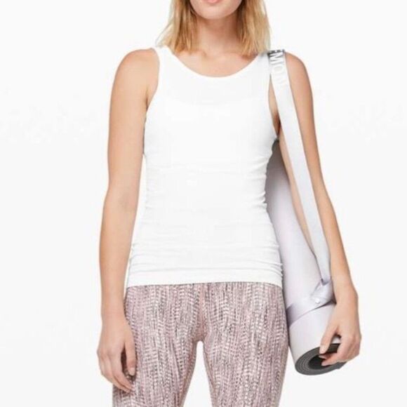 Lululemon Seek Simplicity Tank - Picture 1 of 11